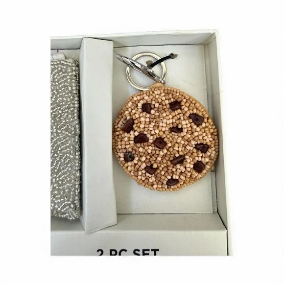 Rachel Zoe Beaded Hot Chocolate Coin Purse and Cookie keychain - Picture 3 of 3